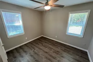 13020 Spring Oak Dr, Balch Springs, TX 75180 - Photo 12