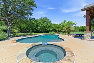 122 W Carruth Ln, Double Oak, TX 75077 - Photo 32