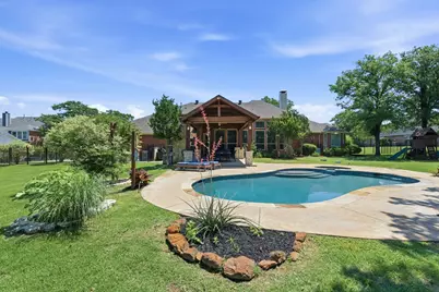 122 W Carruth Lane, Double Oak, TX 75077 - Photo 6