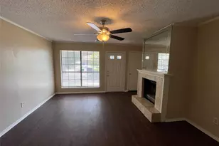 4705 Kristie Dr, Balch Springs, TX 75180 - Photo 2