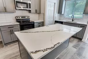 1329 Arizona Ave, Fort Worth, TX 76104 - Photo 12