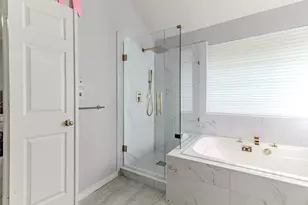 2206 S Branch Dr, Arlington, TX 76001 - Photo 12