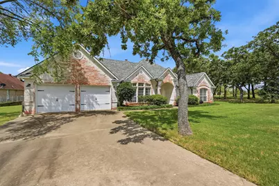 102 Mohawk Cove, Lake Kiowa, TX 76240 - Photo 6