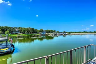 102 Mohawk Cove, Lake Kiowa, TX 76240 - Photo 2