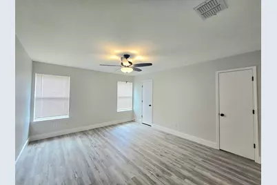 2467 Mallory Lane, Lancaster, TX 75134 - Photo 14