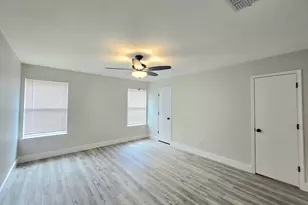 2467 Mallory Ln, Lancaster, TX 75134 - Photo 14