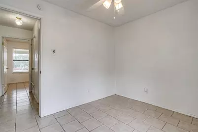 1009 W 4th Street #1011, Keene, TX 76059 - Photo 16
