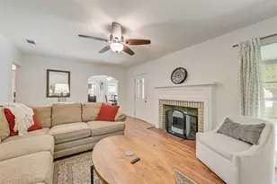 2630 Langdon Ave, Dallas, TX 75235 - Photo 6