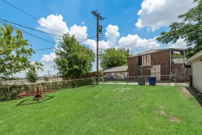 2630 Langdon Avenue, Dallas, TX 75235 - Photo 28