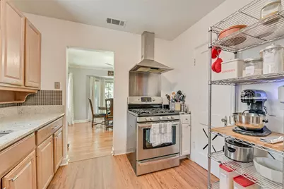 2630 Langdon Avenue, Dallas, TX 75235 - Photo 12