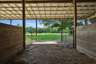 1226 Co Rd 243, Collinsville, TX 76233 - Photo 30