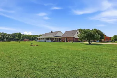 1226 County Road 243, Collinsville, TX 76233 - Photo 2