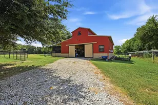 1226 Co Rd 243, Collinsville, TX 76233 - Photo 20