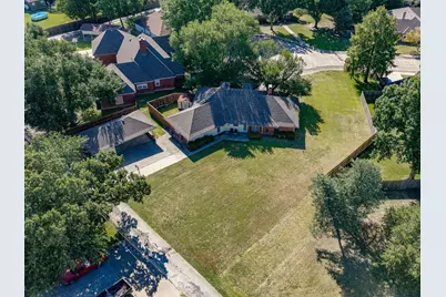 1506 Williamsburg Court, Ennis, TX 75119 - Photo 30