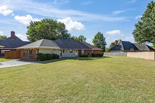 1506 Williamsburg Ct, Ennis, TX 75119 - Photo 26