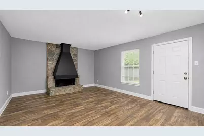 6321 Walraven Circle, Fort Worth, TX 76133 - Photo 4