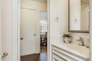331 Robin Way, Richardson, TX 75080 - Photo 18