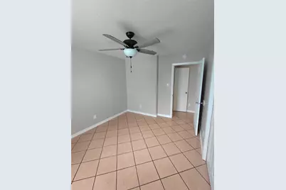 3900 Camelot Street #B, Denton, TX 76209 - Photo 12