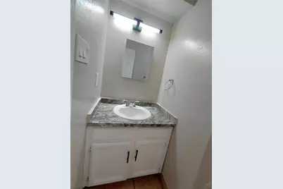 3900 Camelot Street #B, Denton, TX 76209 - Photo 8