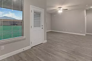 117 Ringtrail Dr, Rhome, TX 76078 - Photo 6