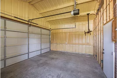 1036 Northern Oaks Court, Springtown, TX 76082 - Photo 38