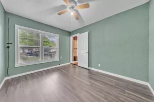 1005 W Clarence Street W, Fort Worth, TX 76117 - Photo 8