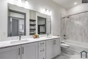 2700 Old Denton Rd, Carrollton, TX 75007 - Photo 4