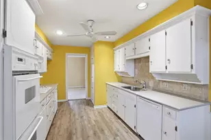 4328 Winding Way, Benbrook, TX 76126 - Photo 10