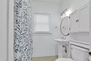 831 W Houston St, Tyler, TX 75702 - Photo 16