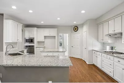 122 Woodland Cove, Coppell, TX 75019 - Photo 2