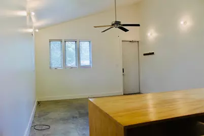 1109 N Brents Avenue, Sherman, TX 75090 - Photo 6