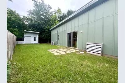 1109 N Brents Avenue, Sherman, TX 75090 - Photo 14