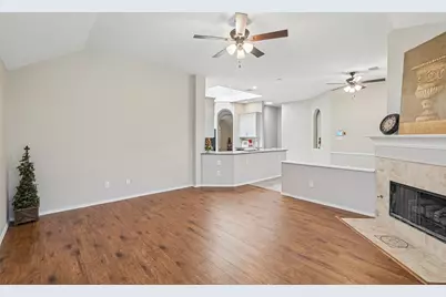 3901 Rolling Hills Drive, Plano, TX 75025 - Photo 20