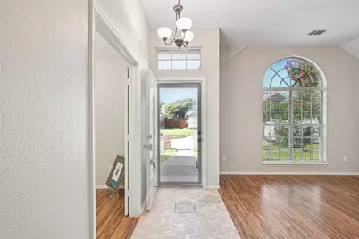 3901 Rolling Hills Drive, Plano, TX 75025 - Photo 12