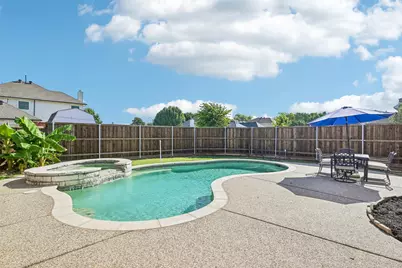 3901 Rolling Hills Drive, Plano, TX 75025 - Photo 4