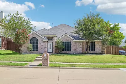 3901 Rolling Hills Drive, Plano, TX 75025 - Photo 2