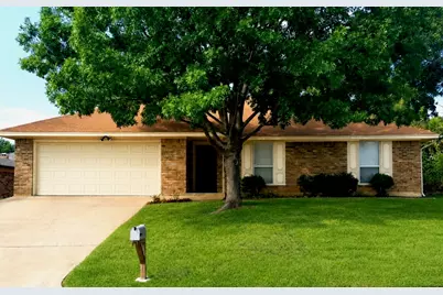 3816 Wrentham Drive, Arlington, TX 76016 - Photo 1