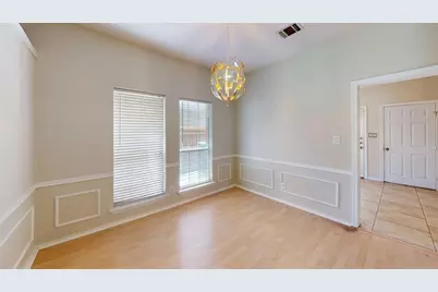 2209 Meadowstone Drive, Carrollton, TX 75006 - Photo 14