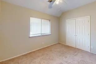 2209 Meadowstone Dr, Carrollton, TX 75006 - Photo 12