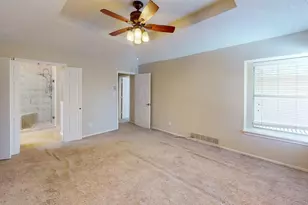 2209 Meadowstone Dr, Carrollton, TX 75006 - Photo 16