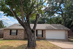 1820 Warren Ln, Fort Worth, TX 76112 - Photo 1