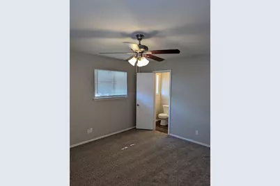 1820 Warren Lane, Fort Worth, TX 76112 - Photo 16