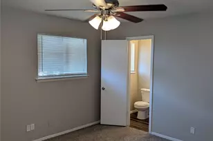 1820 Warren Ln, Fort Worth, TX 76112 - Photo 16