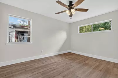 2129 Cliff Park, Fort Worth, TX 76134 - Photo 12