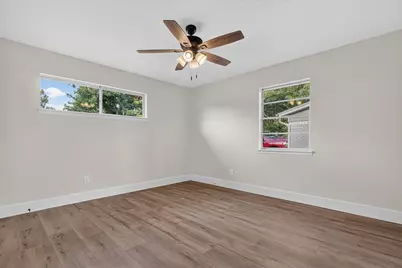 2129 Cliff Park, Fort Worth, TX 76134 - Photo 14