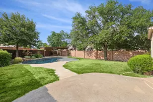 6043 Fieldstone Dr, Dallas, TX 75252 - Photo 32