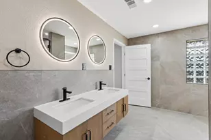 6043 Fieldstone Dr, Dallas, TX 75252 - Photo 24