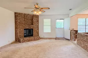 5210 Wildwood Dr, Wichita Falls, TX 76302 - Photo 4