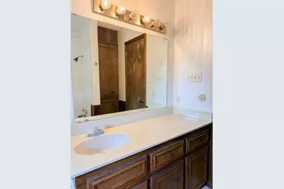 5210 Wildwood Drive, Wichita Falls, TX 76302 - Photo 16