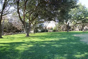 18620 Gibbons Dr, Dallas, TX 75287 - Photo 36